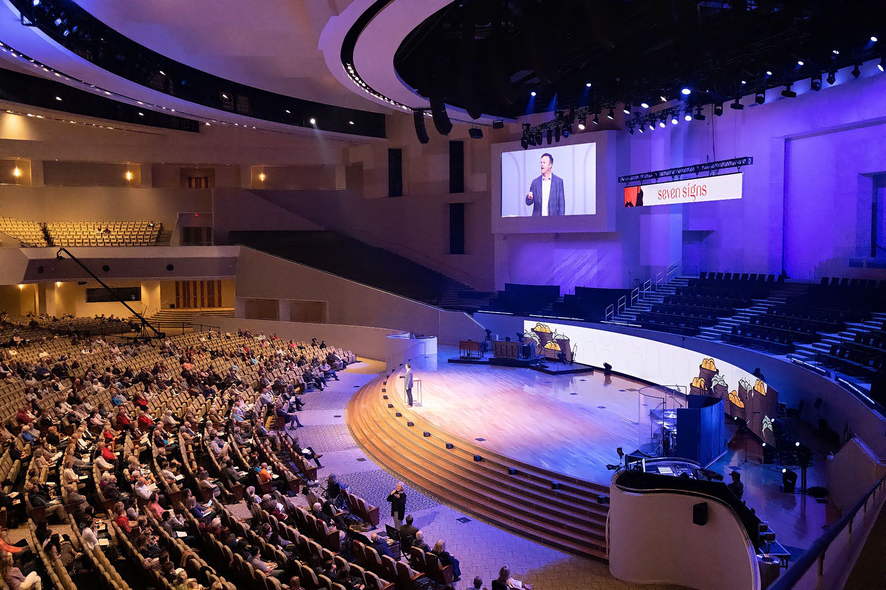 Diversified Installs World’s Largest Fixed L-ISA Installation at First Baptist Church Woodstock featured image