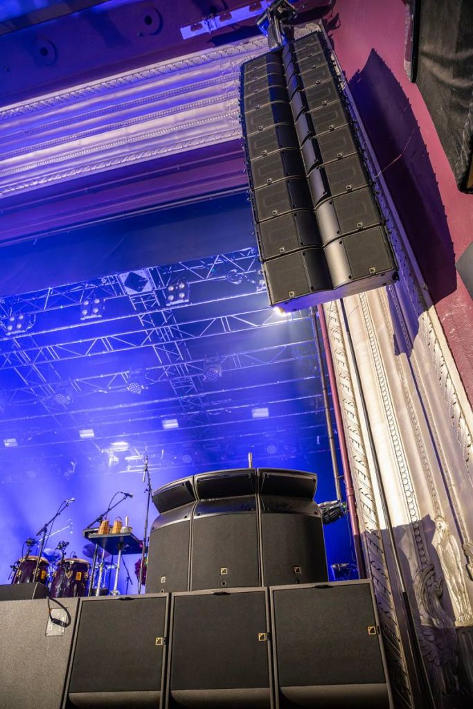 Three A15 Wide loudspeakers are deployed per side for near-fill