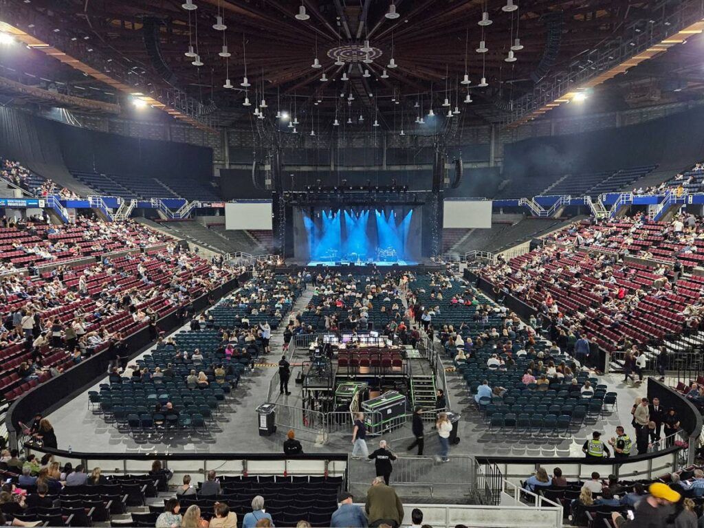 The tour’s main arrays were comprised of three L-Acoustics L2 elements over one L2D per side, the largest configuration ever carried on the road