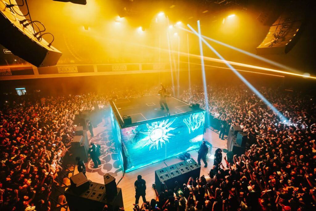 Yeat’s show at Shrine Expo Hall featured an elevated centerstage surrounded by L-Acoustics KS28 subs and A15 concert sound system
