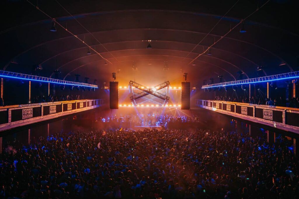 ISOox and Knock2 performing as ISOKNOCK at Shrine Expo Hall