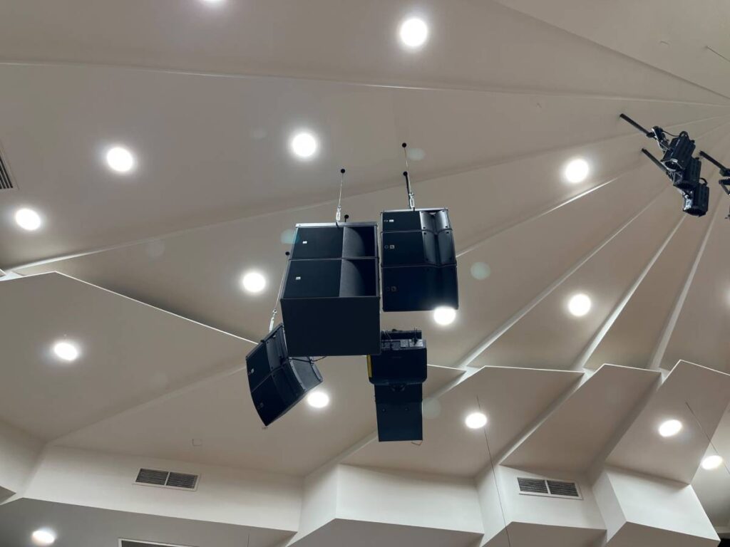 International Baptist Church of Singapore main left-right hang consists of one L-Acoustics A10i Focus and two A10i Wide speakers per side with two KS21i subwoofers