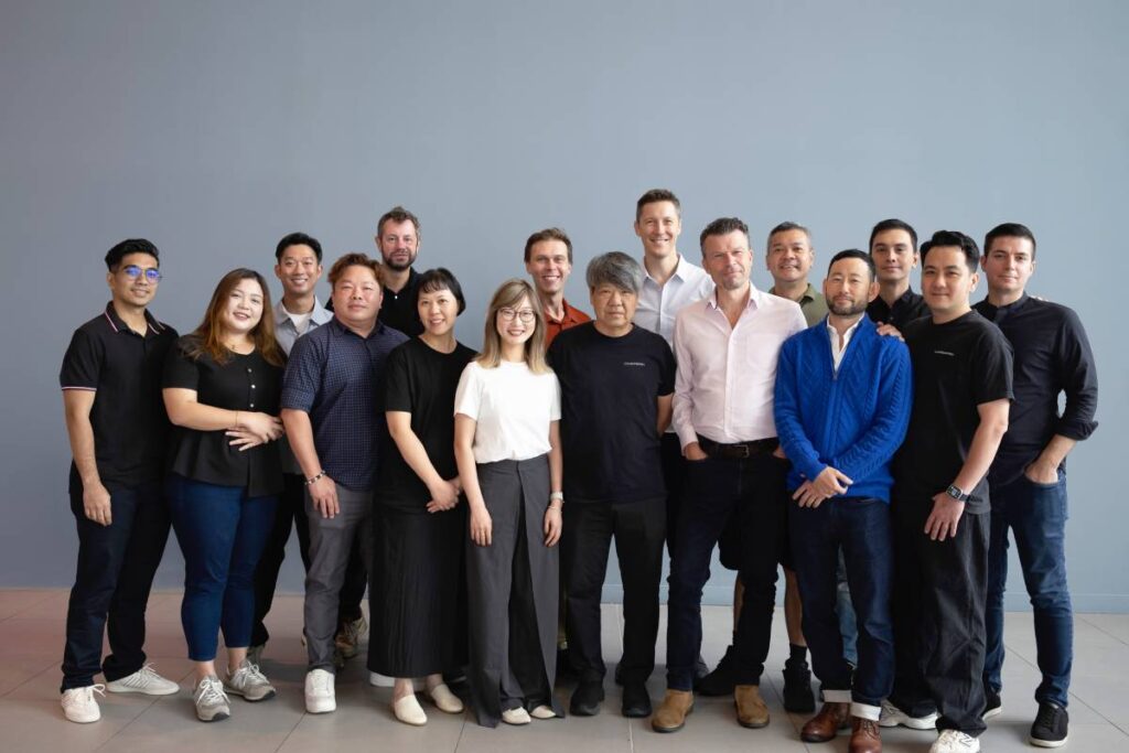 The APAC L-Acoustics Sales and Application teams: L-R - Zohar Pajela, Amelia Wong, Daniel Lee, Eric Chua, François Montignies, Freida Lee, Vivian Zhao, Damien Juhasz, Alvin Koh, Sebastian Hammond, David Cooper, Chung Wah Khiew, Hiro Sawaguchi, Jufri Price, Kim Fai Hep, Chris D’Bais