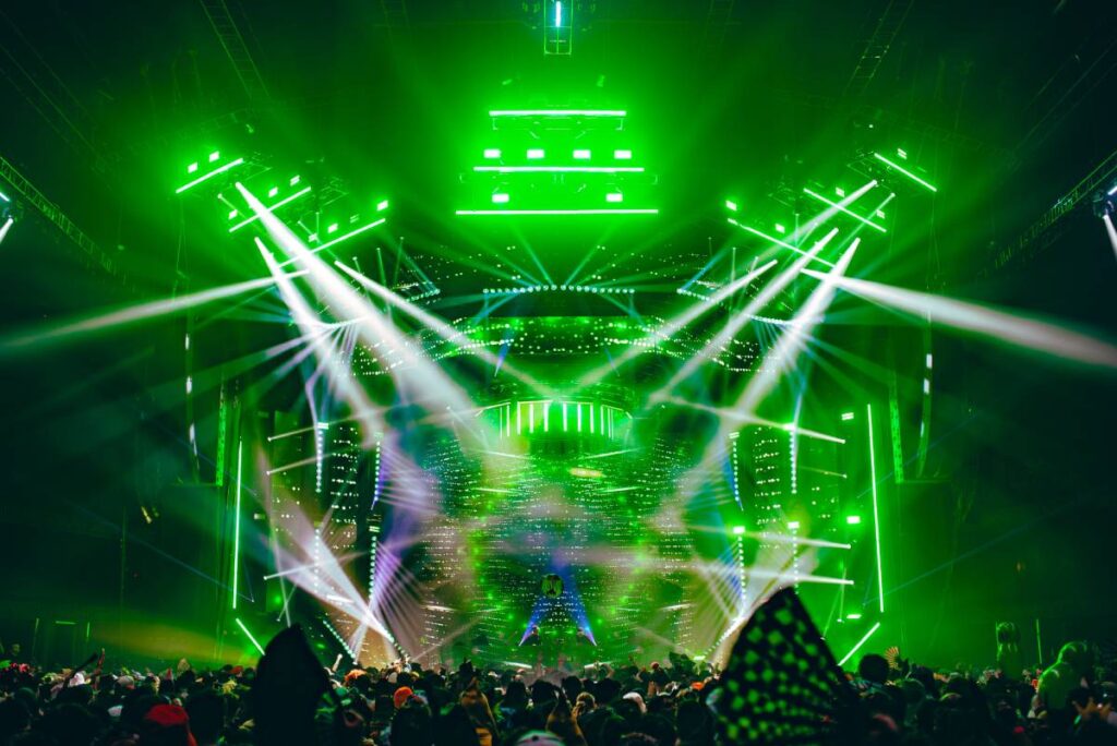 Ganja White Night’s recent Wobbleween performance at The Armory in Minneapolis, where Allied Productions & Sales deployed L-Acoustics L Series arrays (photo credit: Joe Runge / @joecreate)