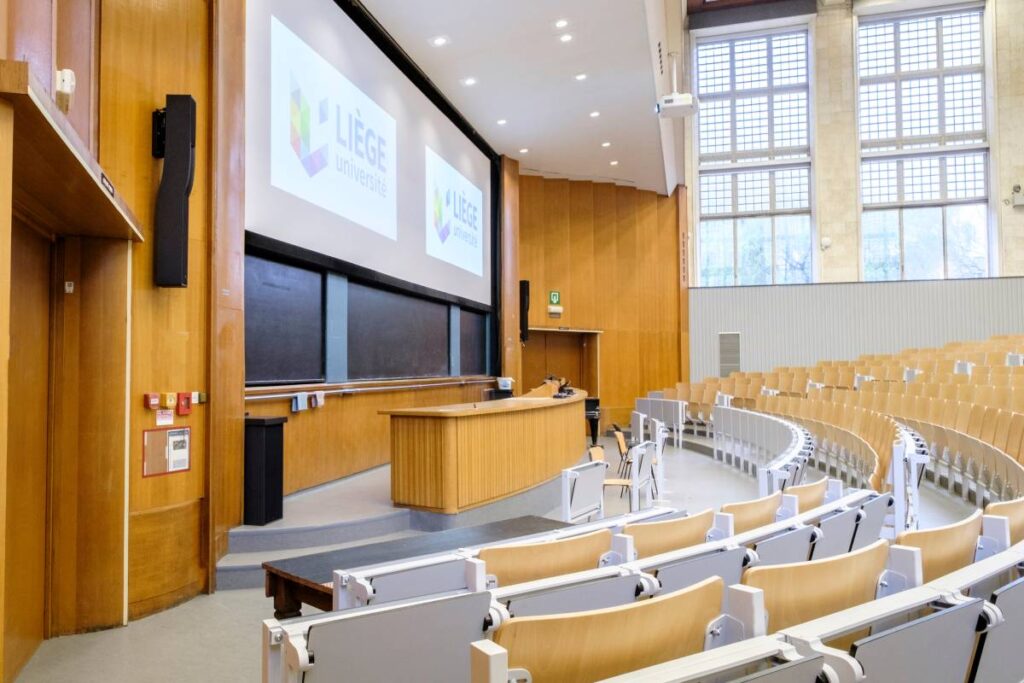 The comprehensive L-Acoustics installation features L-Acoustics Syva, Soka, 5XT and X6i loudspeakers   ©Alexandre Aretz