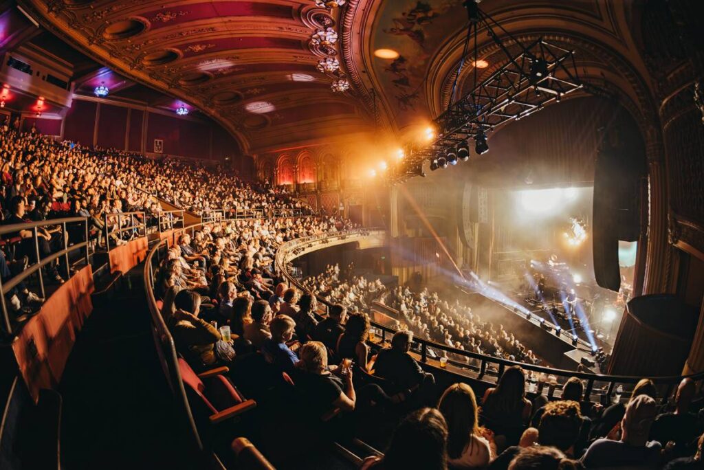 The Warfield’s L-Acoustics system features three L2 over one L2D per side, each backed by a hang of six KS28 subs (photo credit: Steph Port / @stephportphotos)