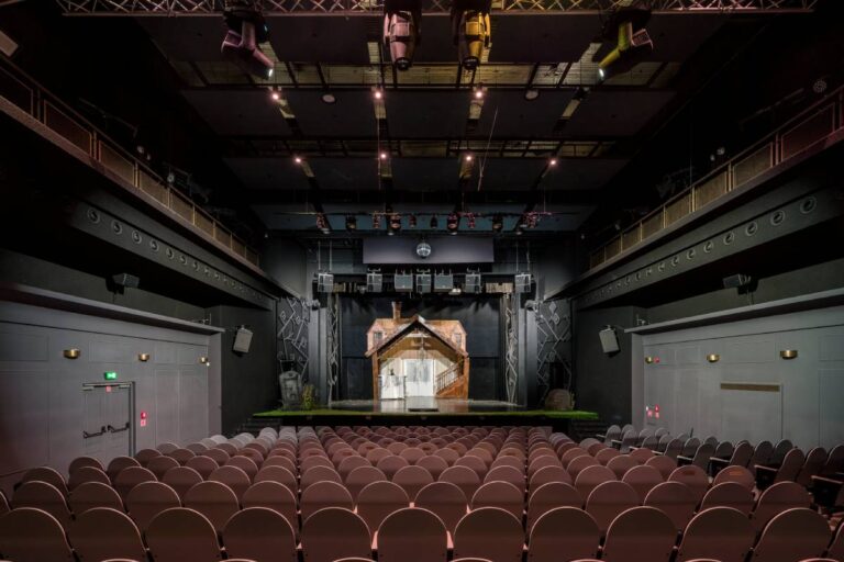 Warsaw’s Syrena Theatre Transforms Its L-Acoustics Sound System into a Full L-ISA Immersive Audio Installation featured image